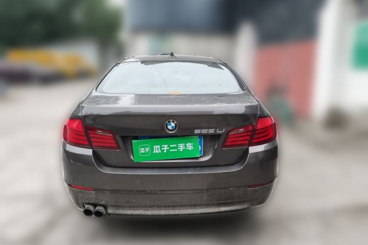 Used BMW 5 Series 2013 525Li Luxury Model Rear