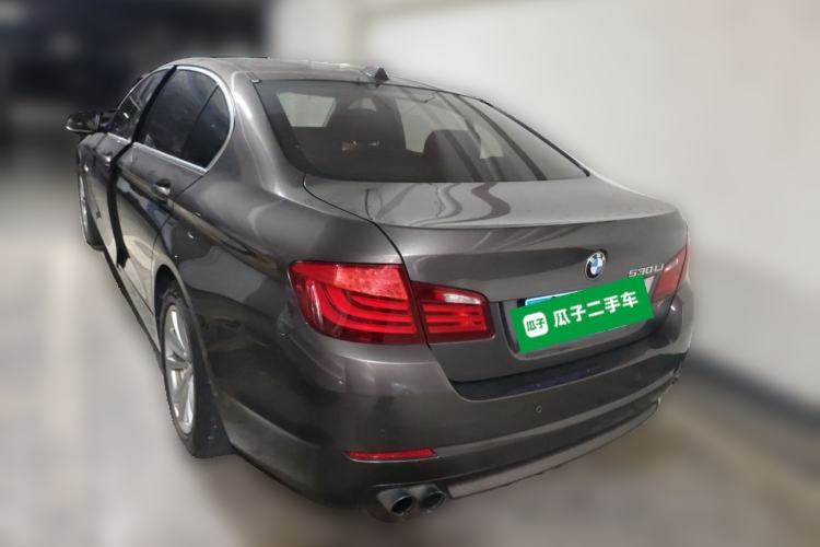 Used BMW 5 Series 2013 525Li Luxury Model Rear Left 45 Deg