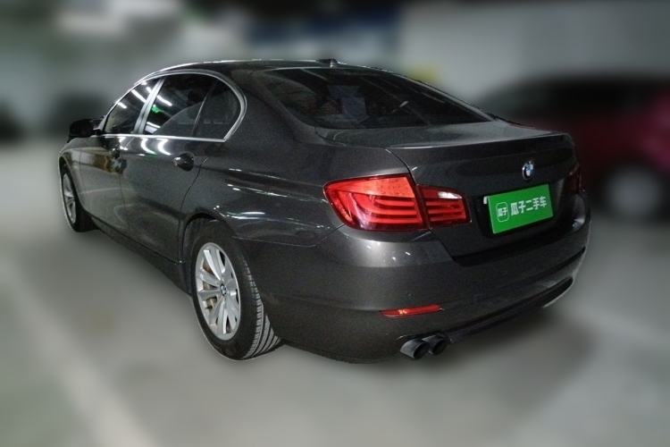Used BMW 5 Series 2013 520Li Elegant Edition Rear Left 45 Deg