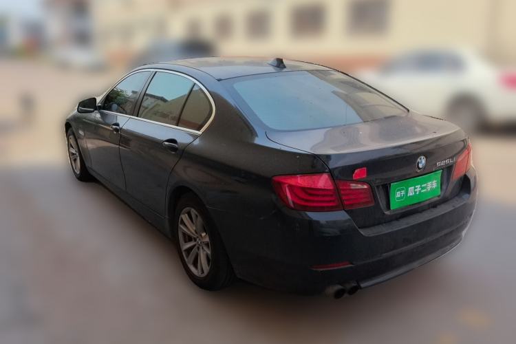 Used BMW 5 Series 2013 525Li Leading Model Rear Left 45 Deg