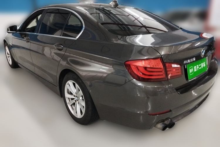 Used BMW 5 Series 2013 525Li Luxury Model Rear Left 45 Deg