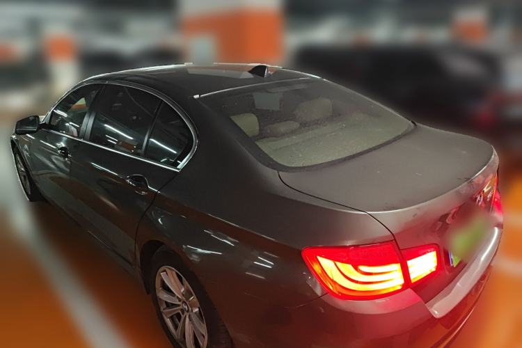Used BMW 5 Series 2013 525Li Leading Model Rear Left 45 Deg