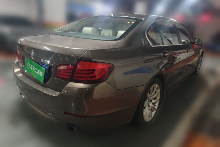 Used BMW 5 Series 2013 535Li Luxury Model Rear Right 45 Deg
