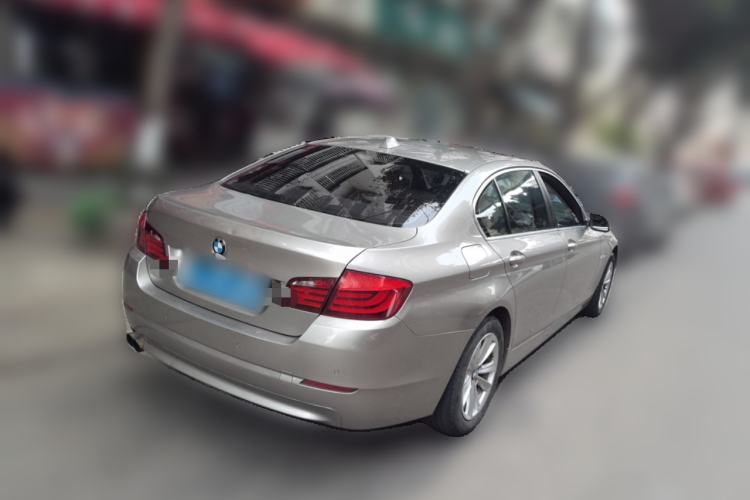 Used BMW 5 Series 2013 520Li Elegant Edition Rear Right 45 Deg
