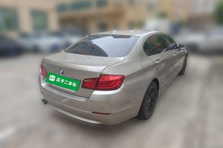 Used BMW 5 Series 2013 520Li Elegant Edition Rear Right 45 Deg