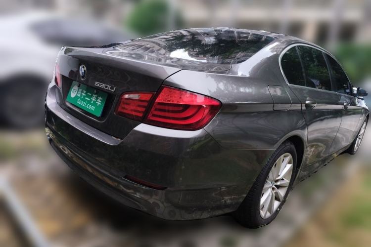 Used BMW 5 Series 2013 530Li Leading Model Rear Right 45 Deg
