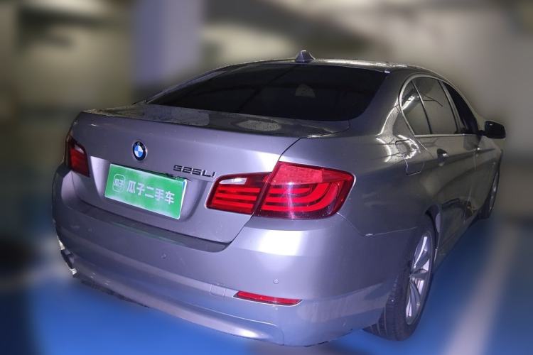 Used BMW 5 Series 2013 520Li Elegant Edition Rear Right 45 Deg