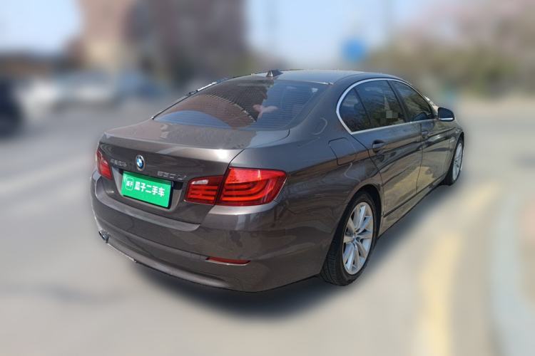 Used BMW 5 Series 2013 530Li Leading Model Rear Right 45 Deg