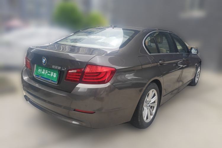 Used BMW 5 Series 2013 525Li Luxury Model Rear Right 45 Deg