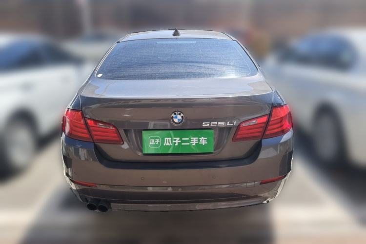 Used BMW 5 Series 2013 525Li Luxury Model Rear