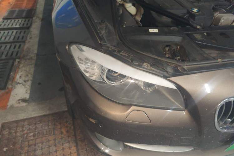 Used BMW 5 Series 2013 535Li Luxury Model Right Front Headlight