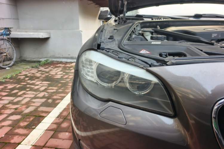 Used BMW 5 Series 2013 525Li Luxury Model Right Front Headlight