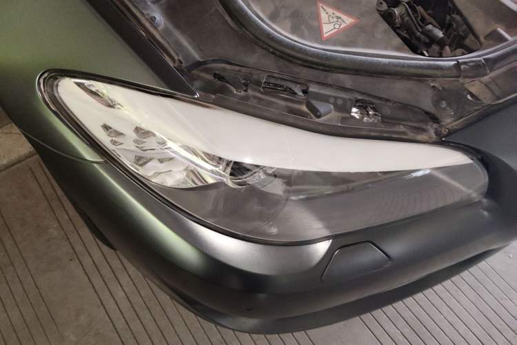 Used BMW 5 Series 2013 525Li Luxury Model Right Front Headlight