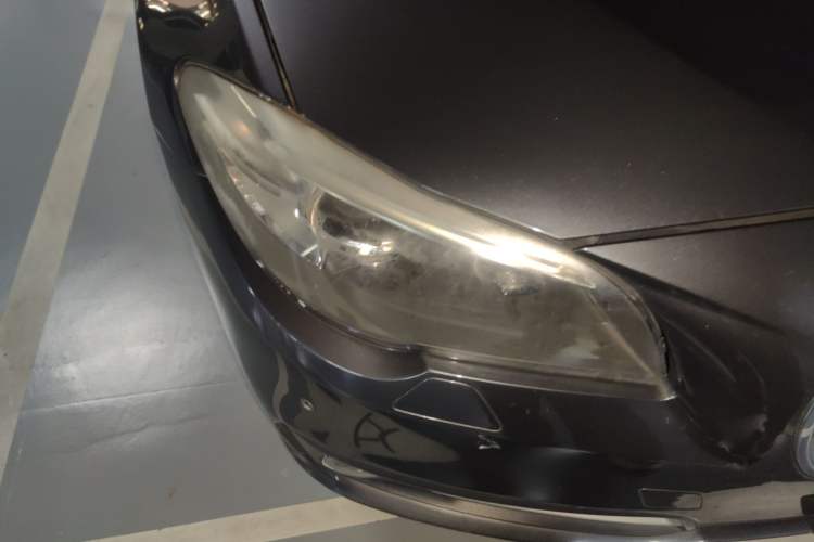 Used BMW 5 Series 2013 520Li Elegant Edition Right Front Headlight