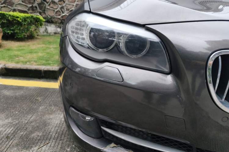 Used BMW 5 Series 2013 530Li Leading Model Right Front Headlight