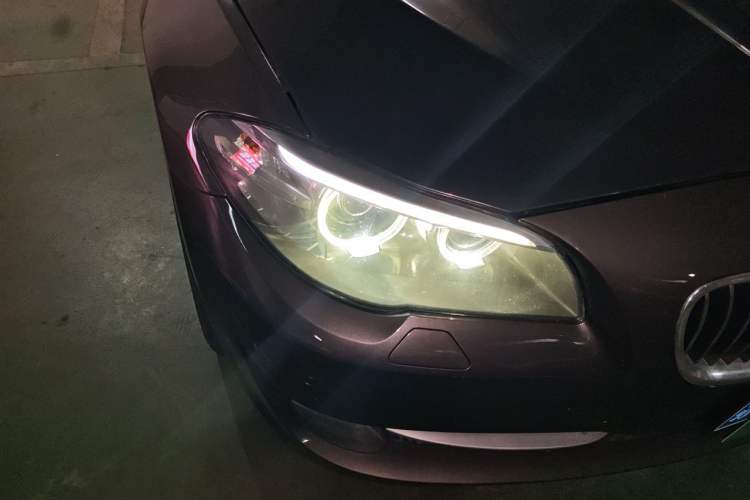 Used BMW 5 Series 2013 525Li Luxury Model Right Front Headlight