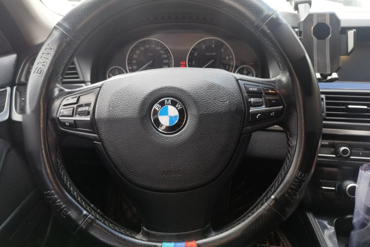 Used BMW 5 Series 2013 520Li Elegant Edition Steering Wheel