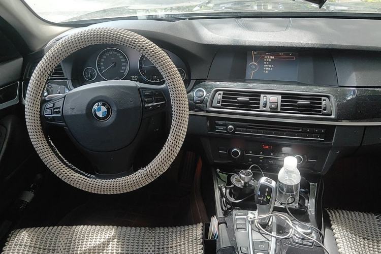 Used BMW 5 Series 2013 520Li Elegant Edition Steering Wheel