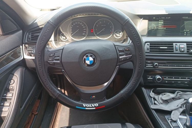 Used BMW 5 Series 2013 530Li Leading Model Steering Wheel