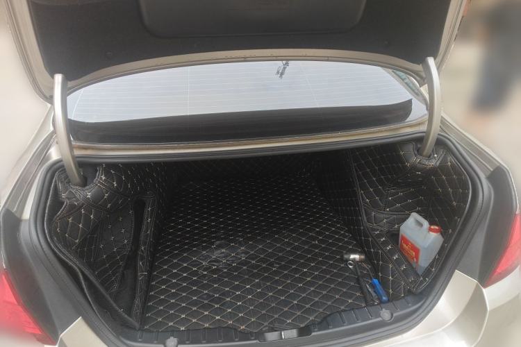 Used BMW 5 Series 2013 520Li Elegant Edition Trunk