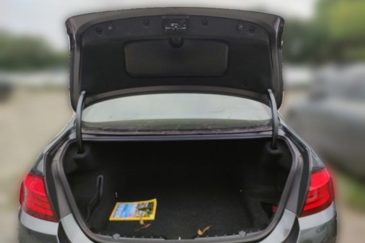 Used BMW 5 Series 2013 525Li Luxury Model Trunk