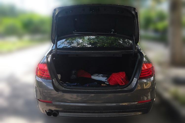 Used BMW 5 Series 2013 520Li Elegant Edition Trunk