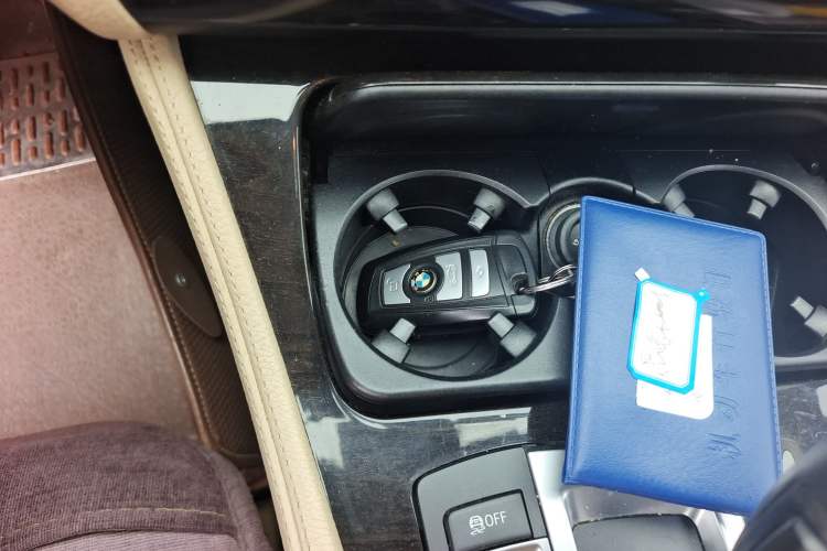 Used BMW 5 Series 2013 525Li Leading Model Vehicle Key