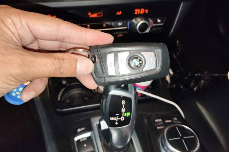 Used BMW 5 Series 2013 525Li Luxury Model Vehicle Key