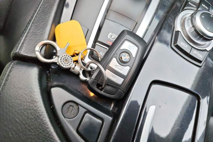 Used BMW 5 Series 2013 520Li Elegant Edition Vehicle Key