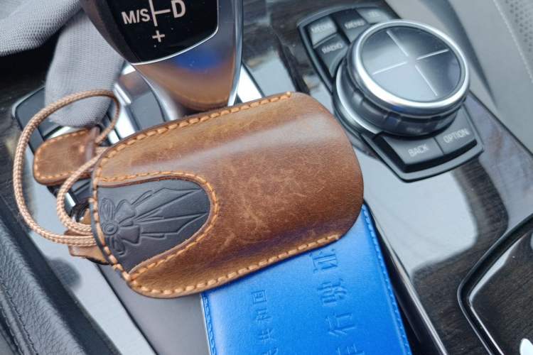 Used BMW 5 Series 2013 530Li Leading Model Vehicle Key