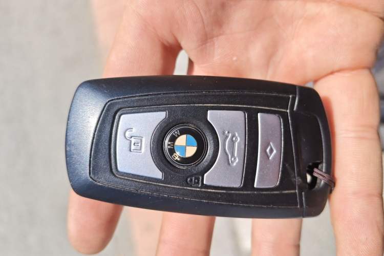 Used BMW 5 Series 2013 525Li Luxury Model Vehicle Key