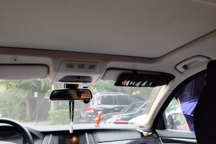 Used BMW 5 Series 2013 520Li Elegant Edition Headliner