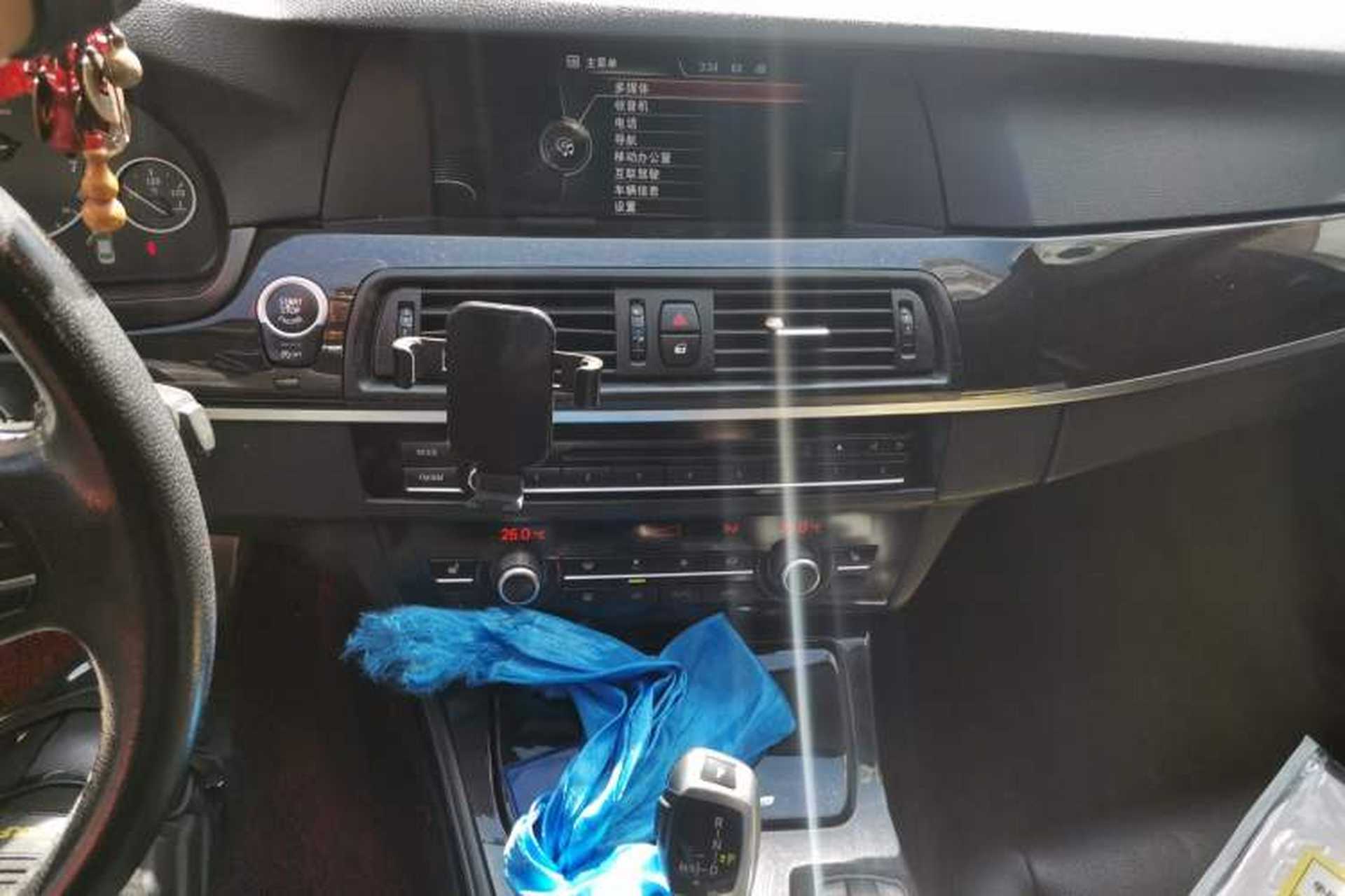 Used BMW 5 Series 2013 525Li Luxury Model Audio And AC Panel