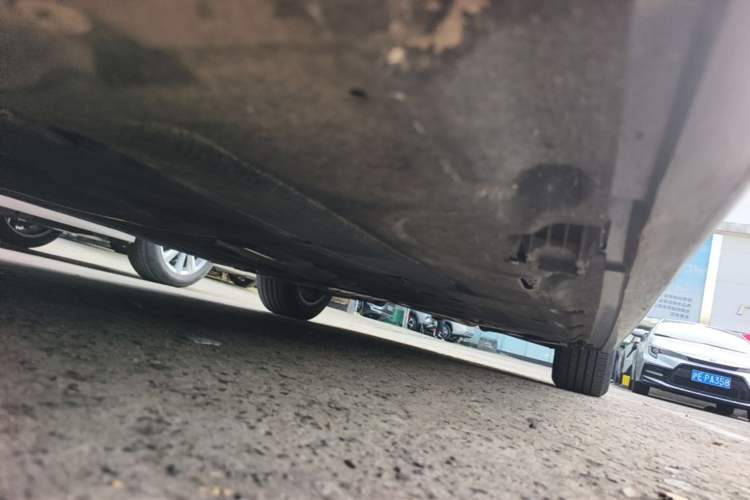 Used BMW 5 Series 2013 520Li Elegant Edition Chassis Front Left
