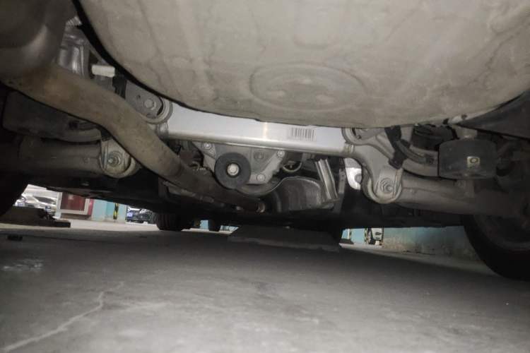 Used BMW 5 Series 2013 520Li Elegant Edition Chassis Rear
