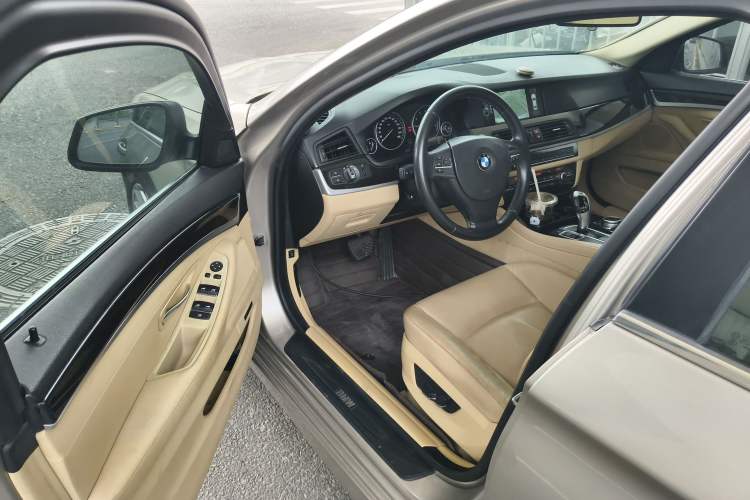 Used BMW 5 Series 2013 525Li Luxury Model Driver Seat