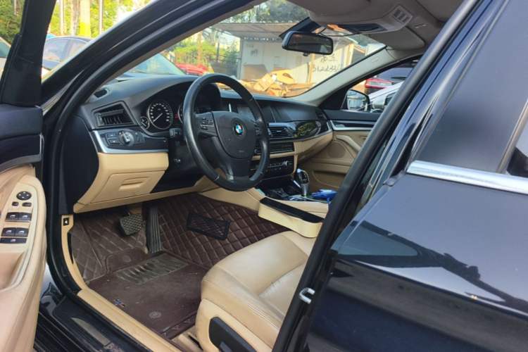 Used BMW 5 Series 2013 520Li Elegant Edition Driver Seat
