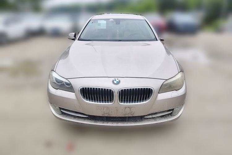Used BMW 5 Series 2013 530Li Leading Model Front
