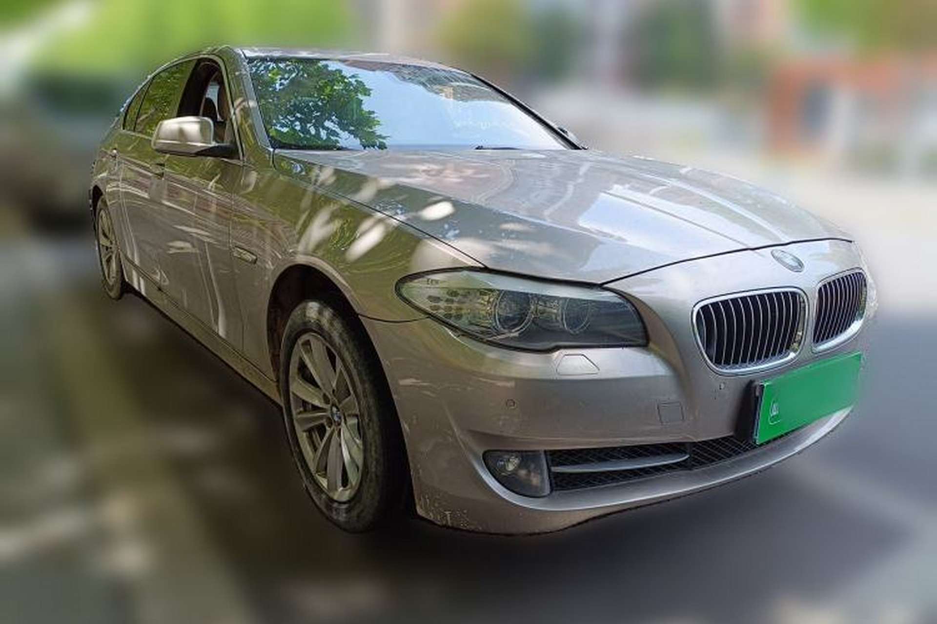 Used BMW 5 Series 2013 525Li Leading Model Front Right 45 Deg