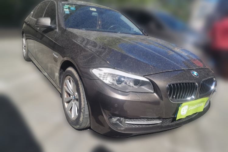 Used BMW 5 Series 2013 525Li Luxury Model Front Right 45 Deg