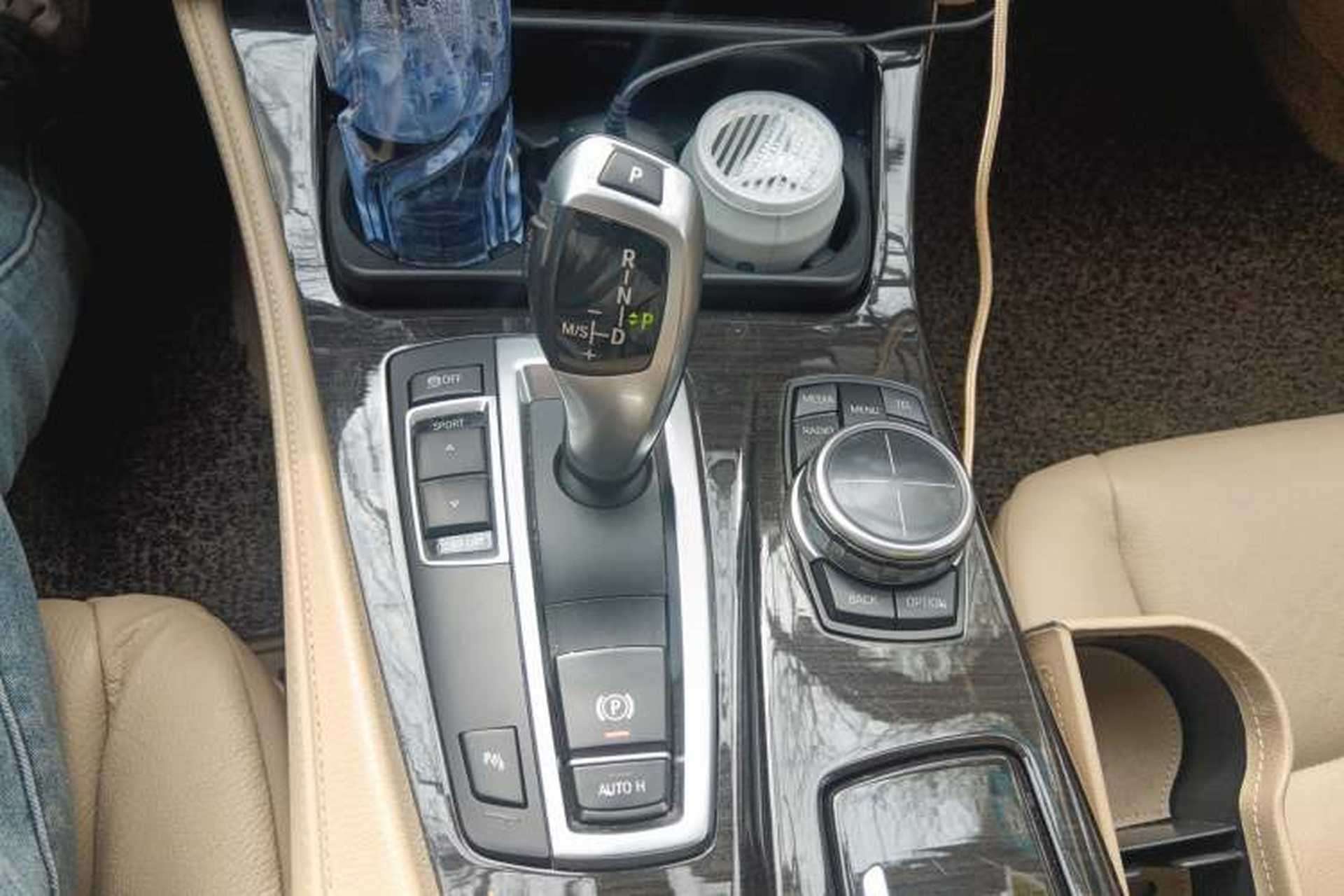 Used BMW 5 Series 2013 530Li Leading Model Gear Lever