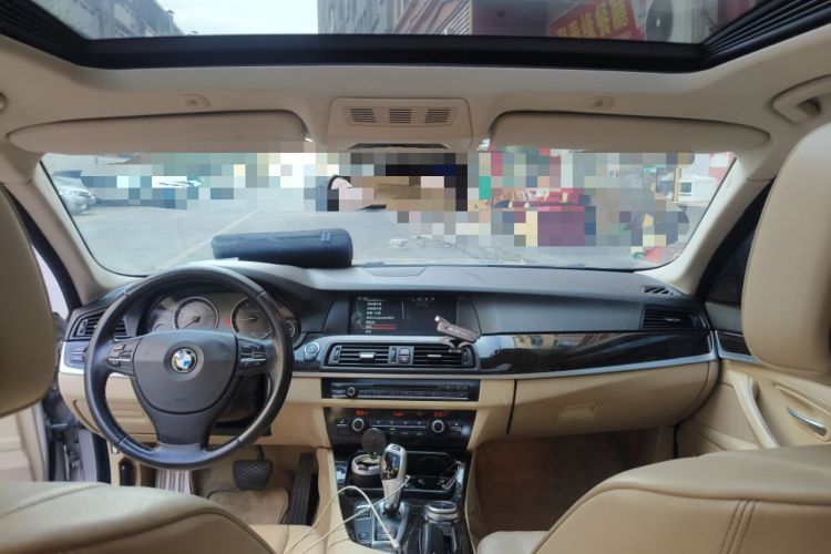 Used BMW 5 Series 2013 525Li Luxury Model Headliner