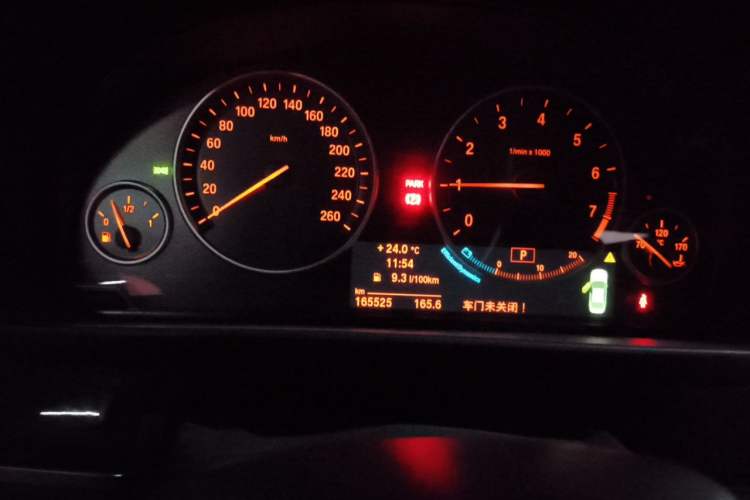 Used BMW 5 Series 2013 525Li Luxury Model Instrument Cluster