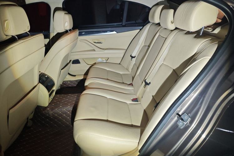 Used BMW 5 Series 2013 520Li Elegant Edition Left Rear Seat