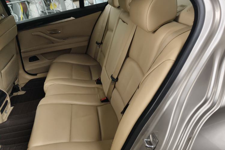 Used BMW 5 Series 2013 525Li Luxury Model Left Rear Seat