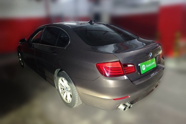 Used BMW 5 Series 2013 520Li Elegant Edition Rear Left 45 Deg