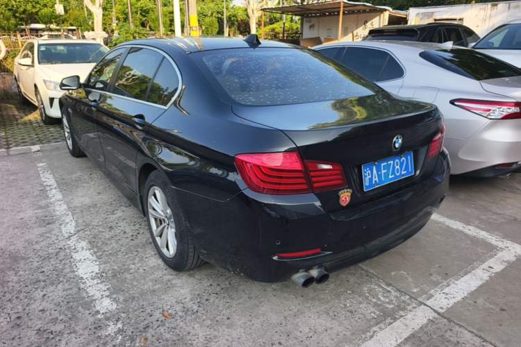 Used BMW 5 Series 2013 520Li Elegant Edition Rear Left 45 Deg