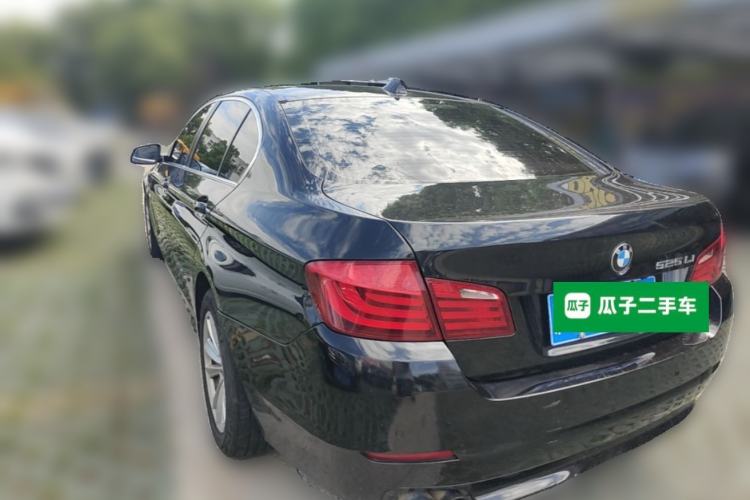 Used BMW 5 Series 2013 525Li Leading Model Rear Left 45 Deg