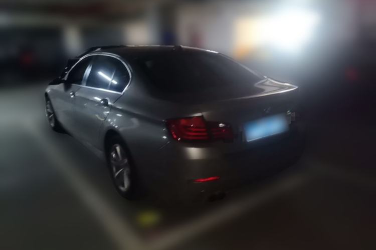 Used BMW 5 Series 2013 525Li Luxury Model Rear Left 45 Deg
