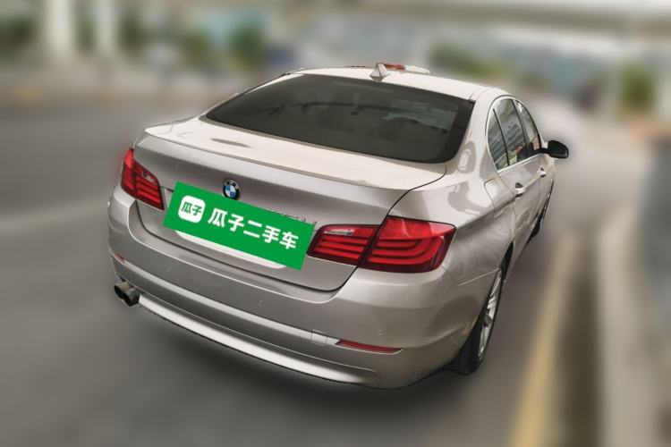 Used BMW 5 Series 2013 525Li Luxury Model Rear Right 45 Deg